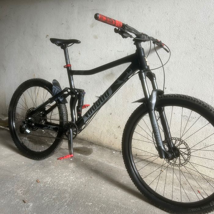 Bicicleta suspensão total Voodoo
