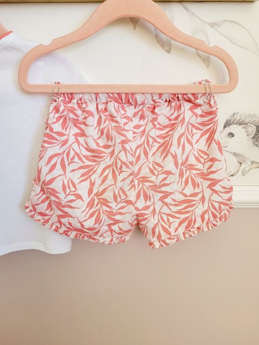 Zestaw 74-80 krótkie spodenki + bluzka skandynawska marka scandi