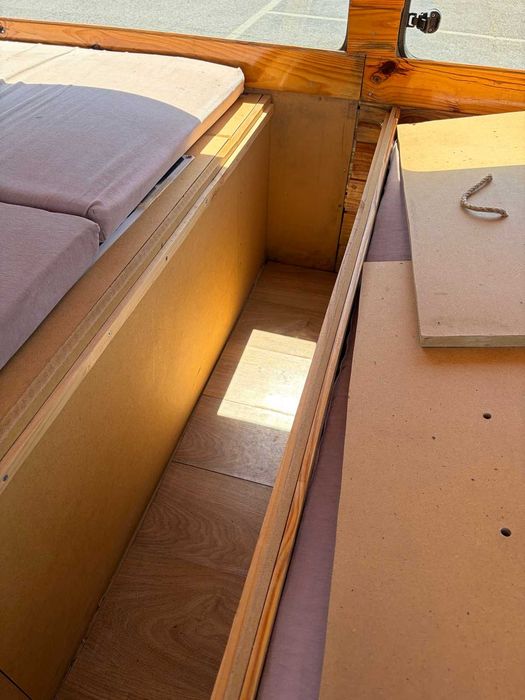 Mitsubishi L300 2.5 Diesel LONGA – 9 Lugares – Camper