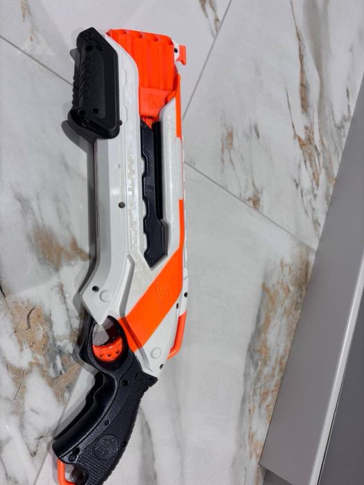 Продам Nerf дробовик
