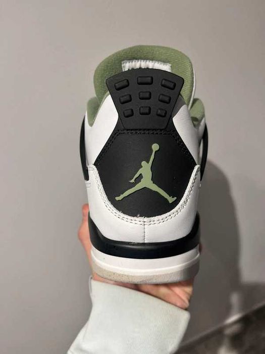 Jordan 4 Retro Seafoam 42 EU / 8,5US / 26,5 CM