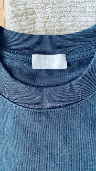 T-shirt Dior, preta e branca