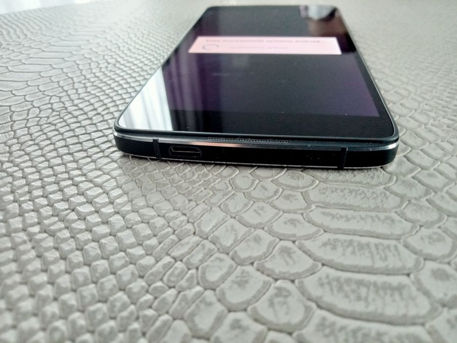 BlackBerry Dtek50