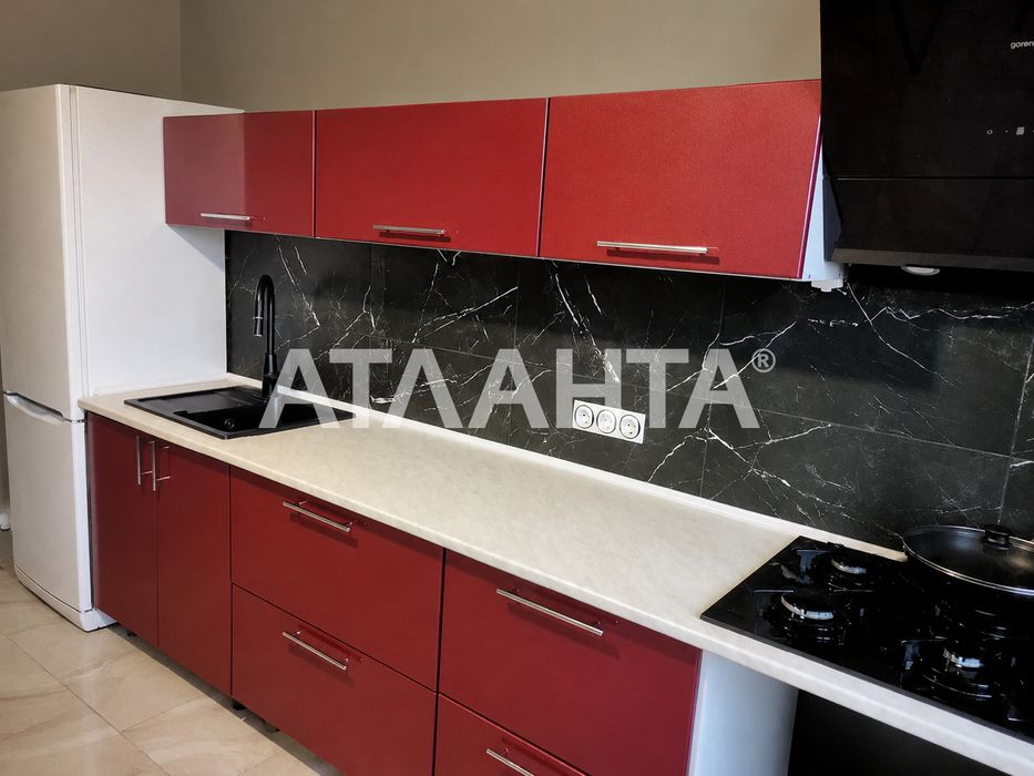 Квартира 38 м2 с ремонтом ЖК Академ Городок под программы подходит