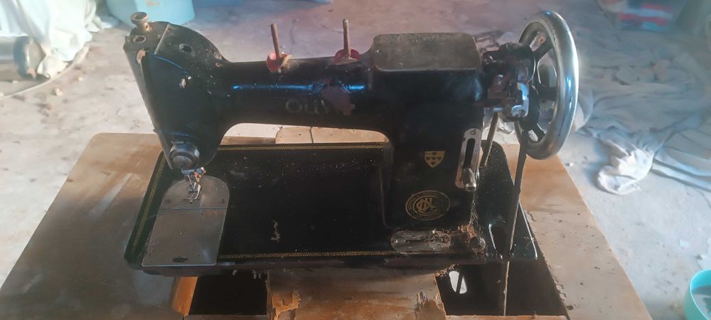 Maquinas de Costura antigas.