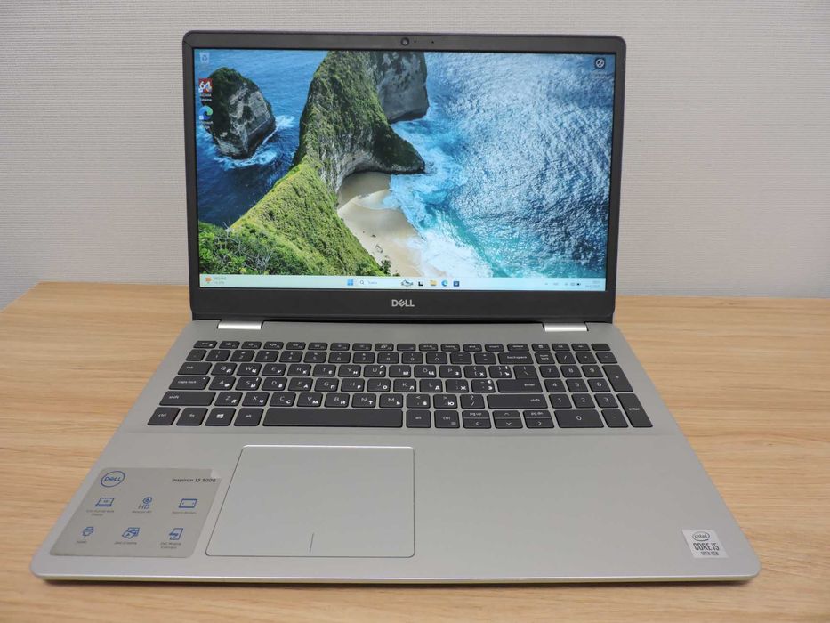 Dell Inspiron/15.6” FHD IPS/i5 1035G1/16GB/SSD 256/UHD