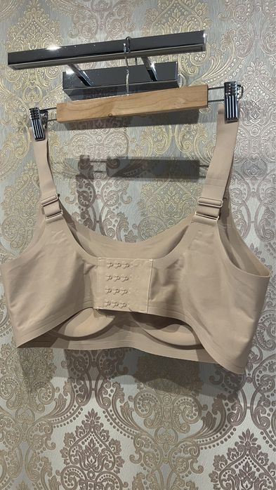 Безшовний бюстгалтер топ бежевий ORHIDEJA