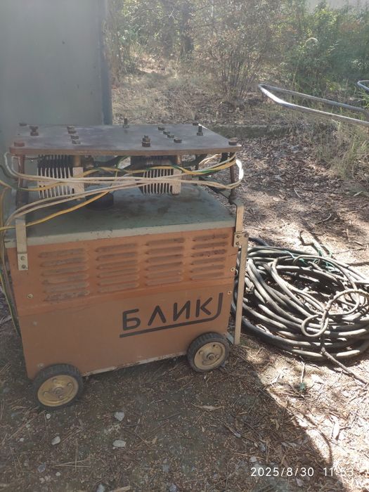 Трансформатор для дуговой сварки  ТДЭ-251-3.(80кг)