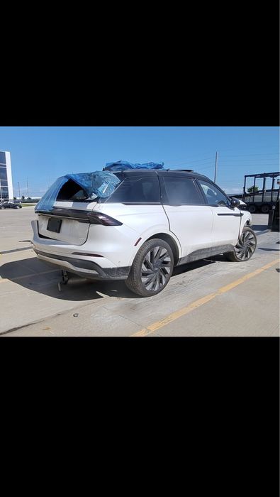 Lincoln Nautilus гибрид 2024 разбор