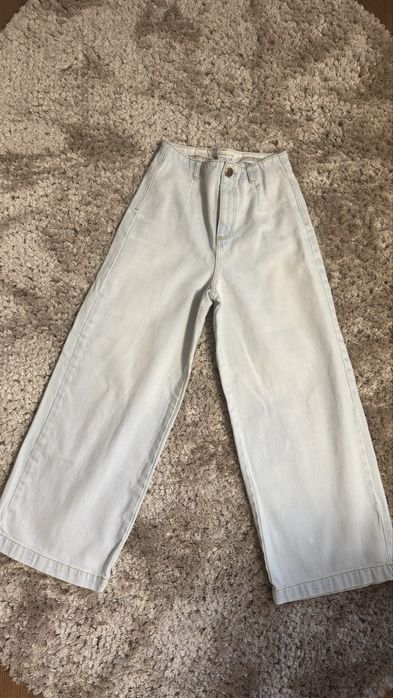 Світлі джинси Zara