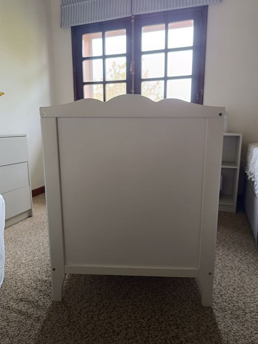 Berço Evolutivo IKEA SUNDVIK (60x120 cm) + Colchão + Proteção de Grades