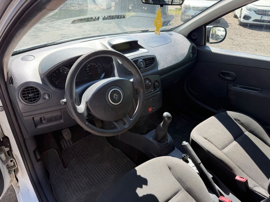 Renault Clio VAN 2013r. 1.2PB Klimatyzacja