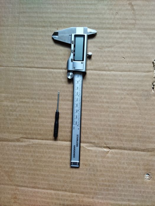 Штангенциркуль электронный Digital Caliper. Полностью металлический.