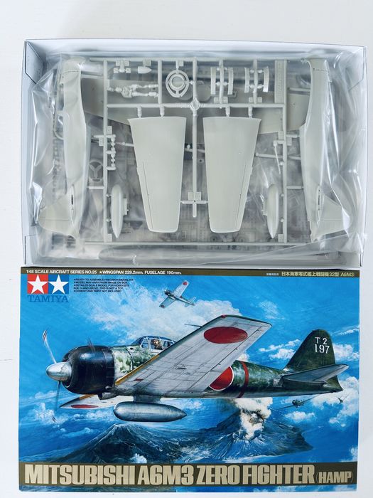 Samolot Mitsubshi A6M3 Zero model do sklejania Tamiya 61025