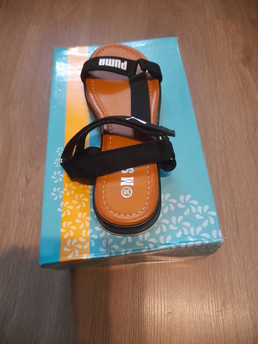 Sandałki Damskie Puma Czarne Rozmiary 37,38,39 dostępne 3 pary Nowe