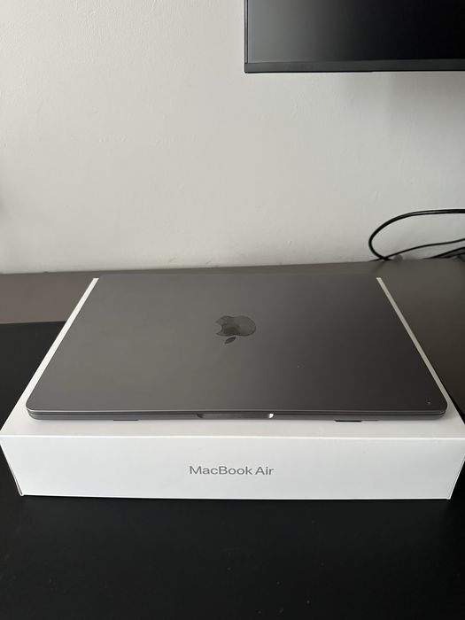 Macbook Air M2 256gb