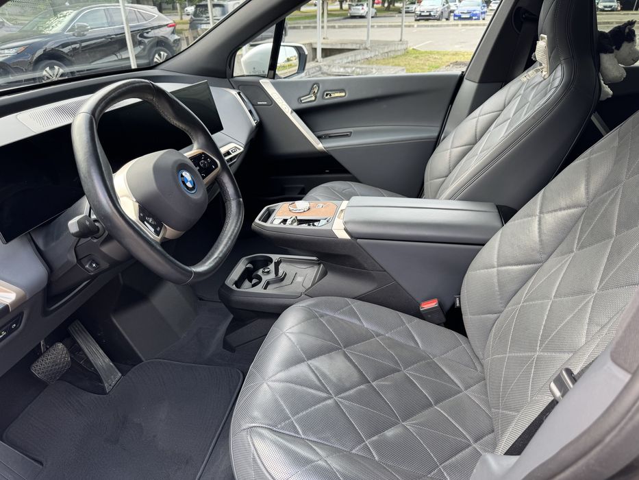 BMW iX 40 2023 Європа