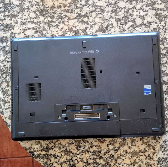 PC Portátil para Peças ou Reparação – Liga mas Sem Imagem