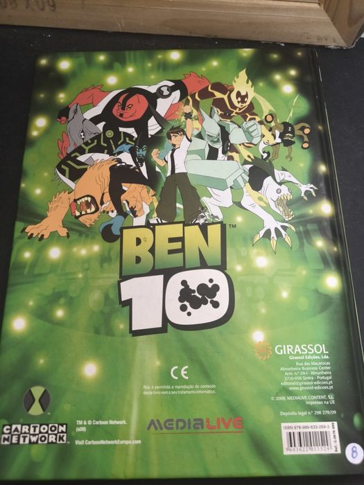 Ben 10, O grande livro de Ben 10.
Livro de leitura e de actividades e