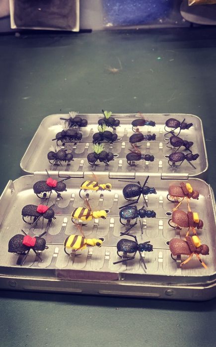 przynęty muchy piankowce