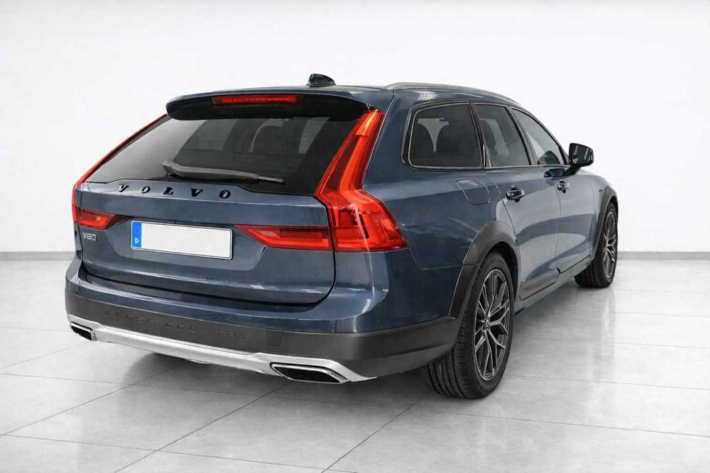 Volvo V90 Cross Country D5 AWD 2.0 Diesel 235 Cv – Particular – Excelente Estado