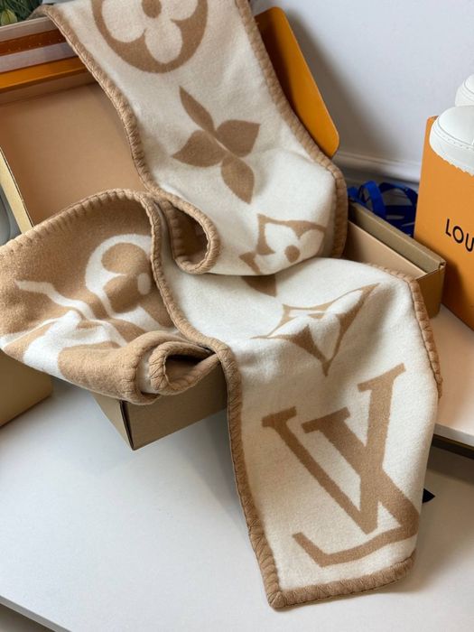 Шарф louis vuitton оригинал