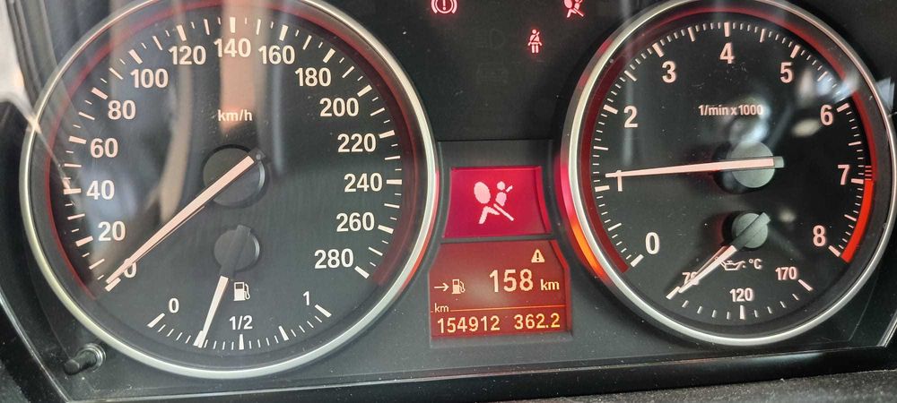 Veículo BMW 335i