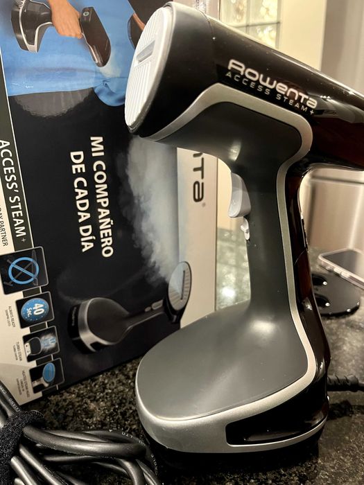 Ferro Escova de Vapor Rowenta DR8150D1