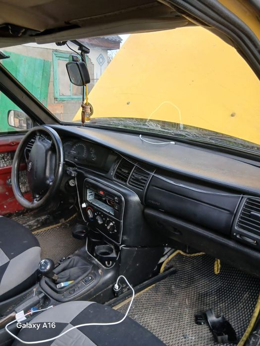 Vaz 2108 новий мотор 1.6