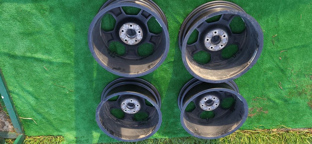 Диски R17 Оригінал Jeep Compass Thailhawk 2021 року