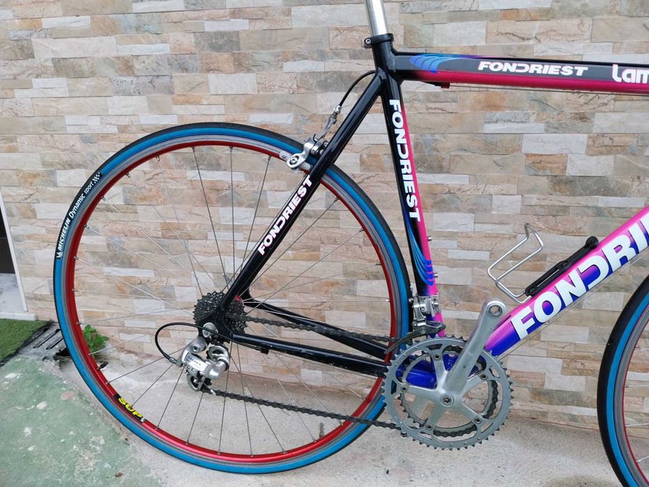 Bicicleta de estrada Fondriest edição Lampre Daikin