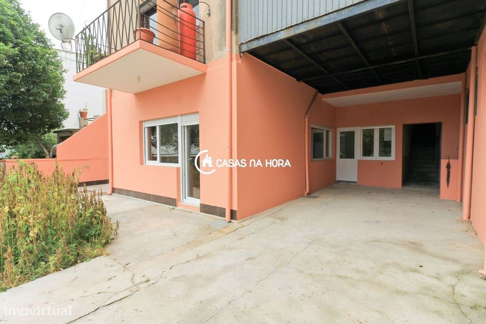 Apartamento T2+1 Centro de Oliveira Azemeis | Terraço Privado