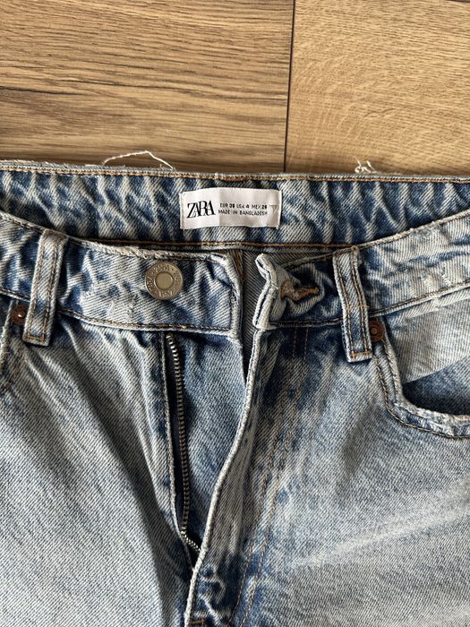 Spodnie jeansowe Zara