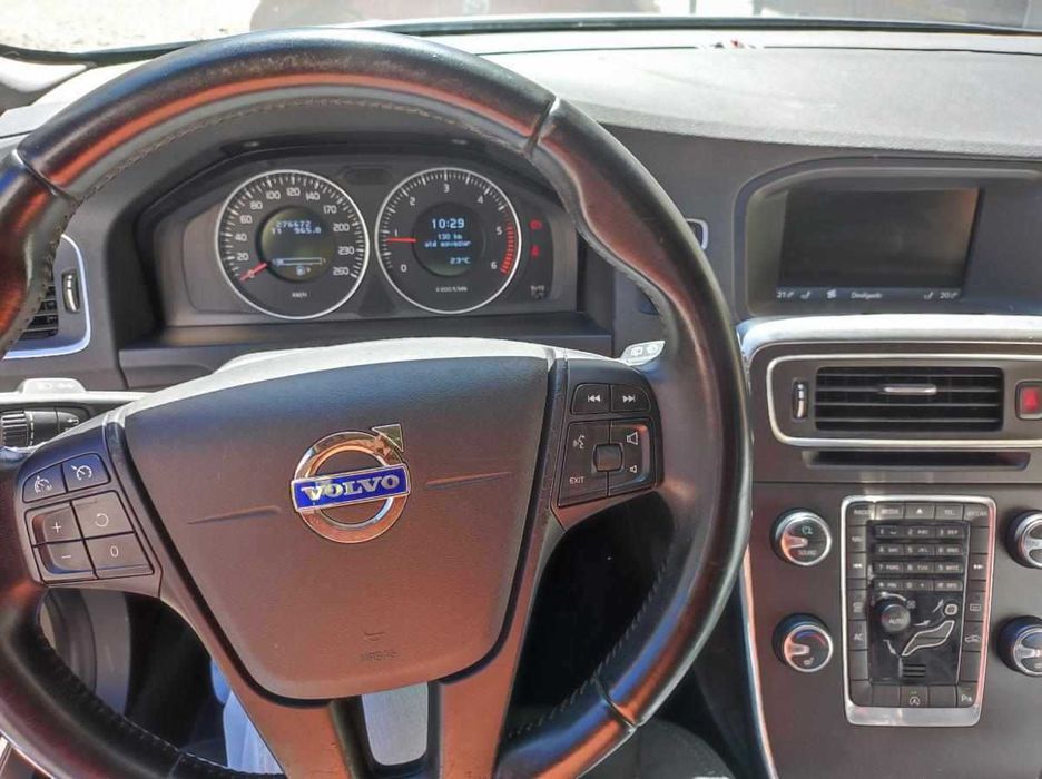 Volvo V60 — fotografia 5