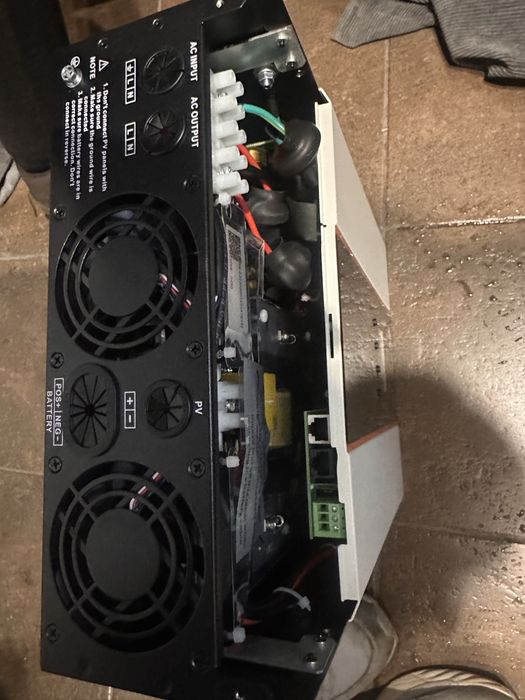 Комплект акуумуляторна батарея з інвертором