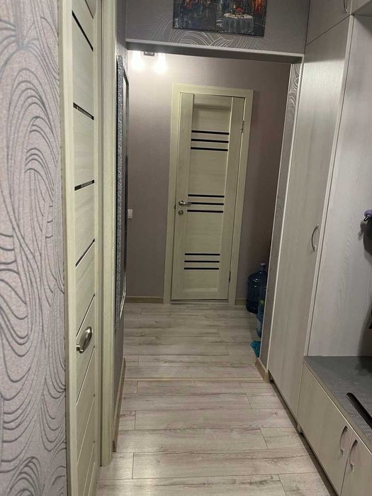 п-т Ак. Глушкова 55. Метро Теремки – 100 м. Якісний євроремонт.