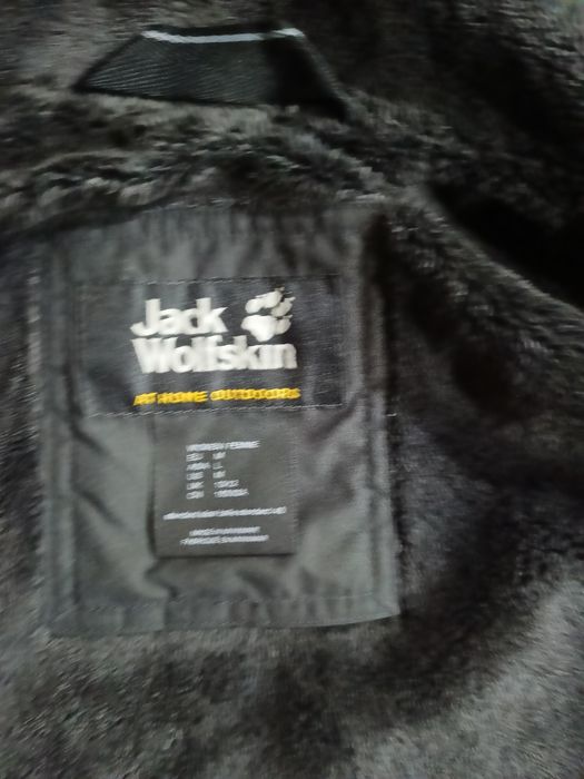 Куртка жіноча зимова Jack Wolfskin