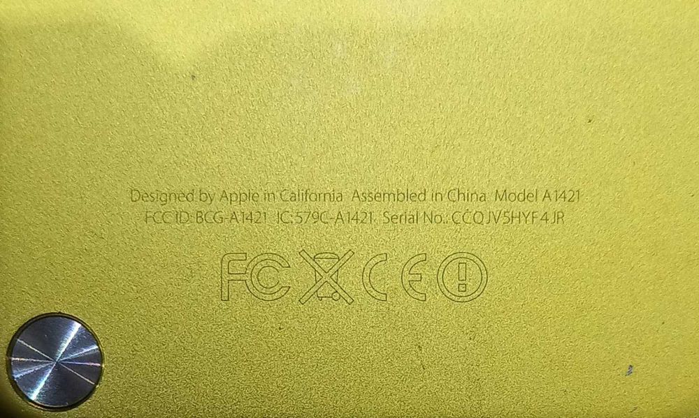 MP3 плеєр Apple iPod Touch 5 покоління (MD714LL/A)