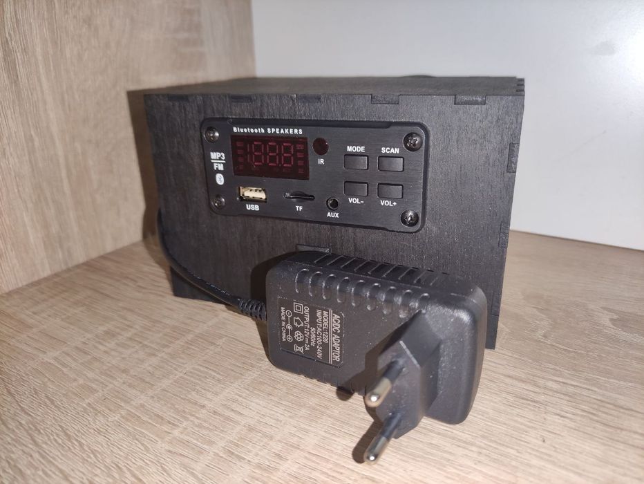 Портативна bluetooth  акустика аудіо колонка