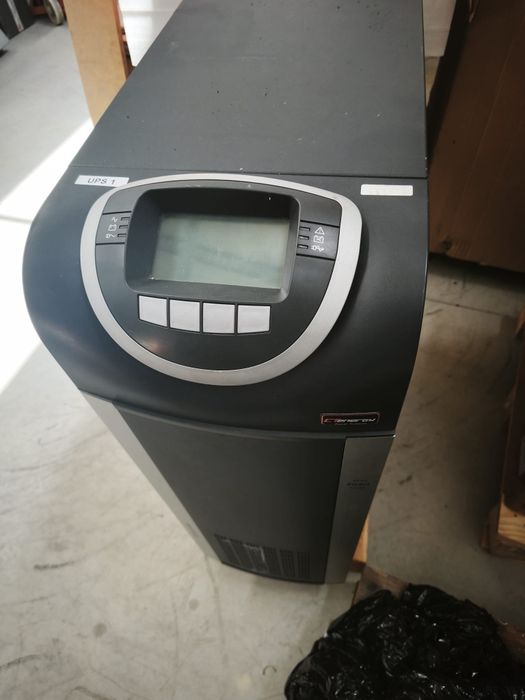 UPS 20kva trifásica