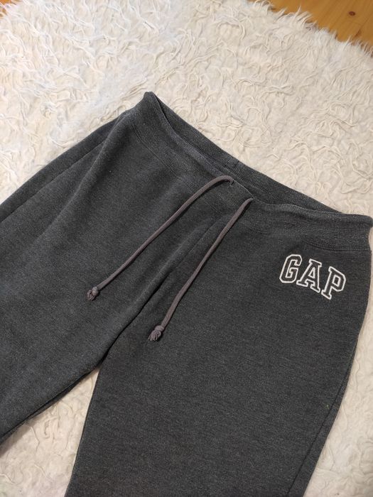 Spodnie dresy Gap rozmiar M szare