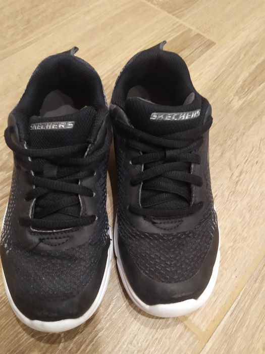 Кросівки Skechers