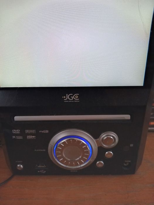 Продам музичний центр