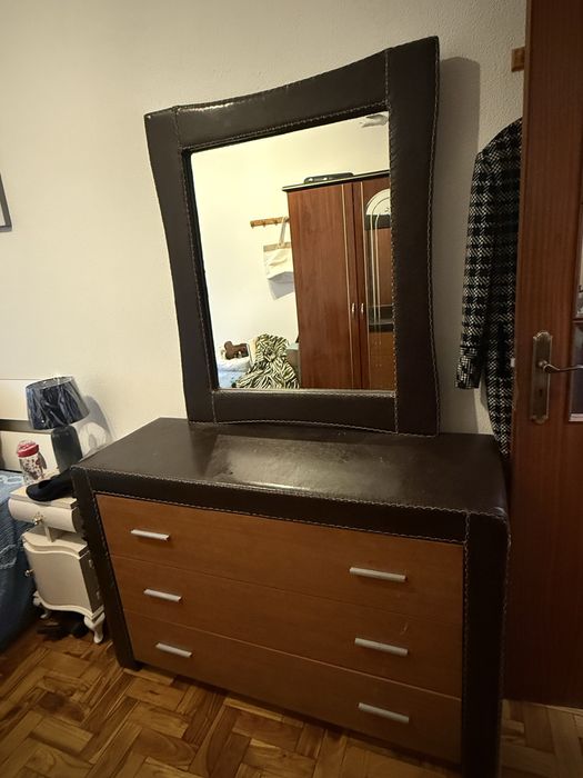 Cómoda c/ Espelho