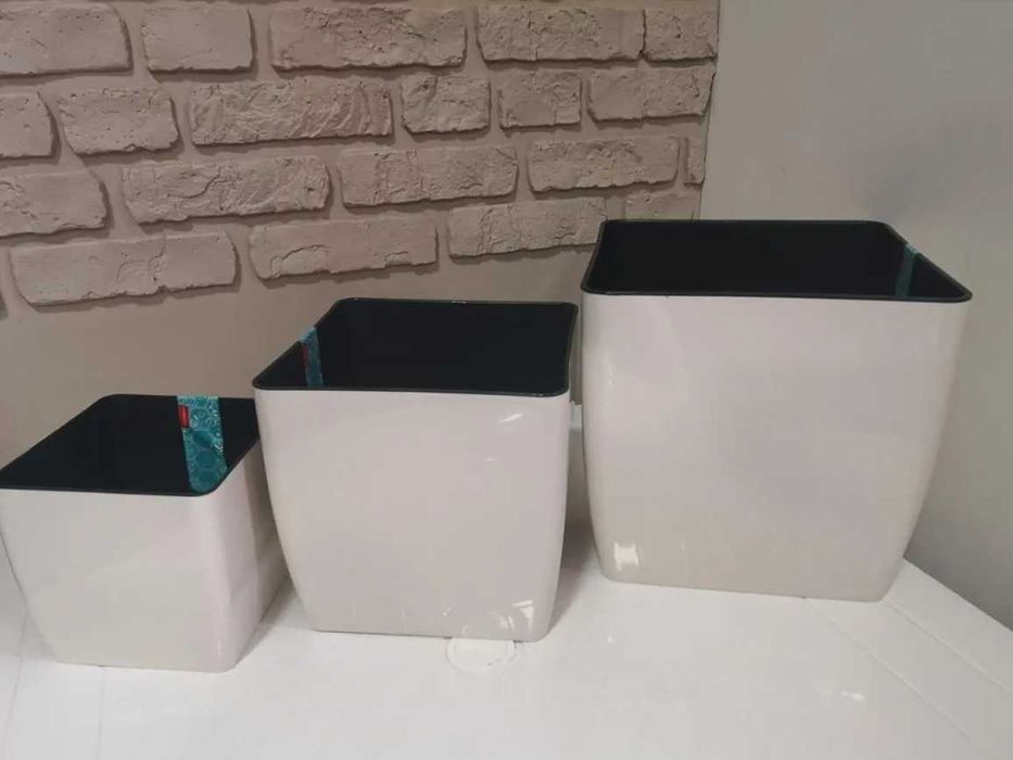 Горшок для цветов, вазон, горщик для квітів, кашпо, зі вставкою