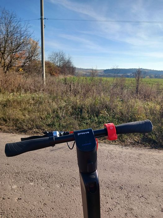 Електросамокат Proove Model Urban App 450W