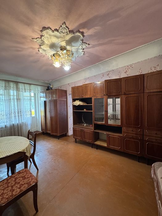 Продам 2-кім. квартиру ,Цукровий завод
