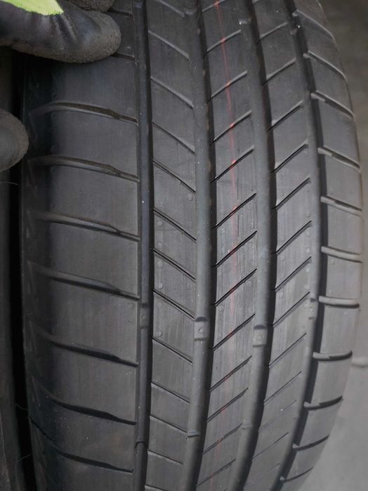R16 205/60 шини літні 25р Bridgestone Turanza T005