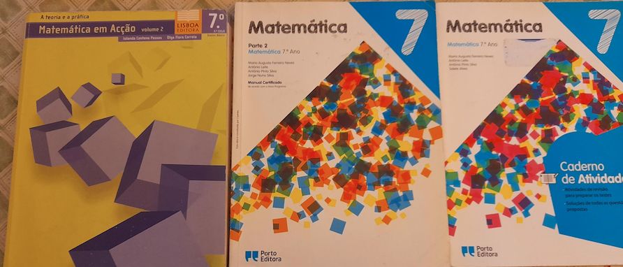 Manuais de matemática do 5º ano, 6ºano, 7ºano, 8ºano e 9ºano