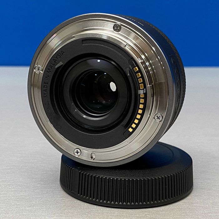 Canon RF 16mm f/2.8 STM